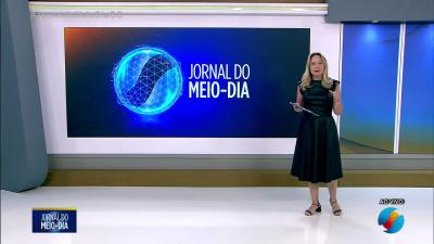 itemBR-030 vira atoleiro e motoristas enfrentam dificuldades