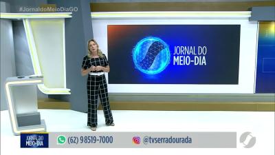 itemDuas pessoas morrem após batida entre carro e moto em Caiapônia
