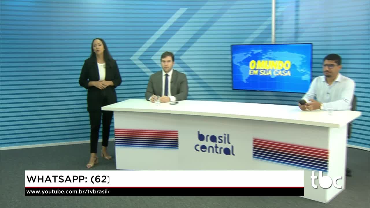 itemAlunos recebem Premio em Dinheiro pelo Resultado no Enem.