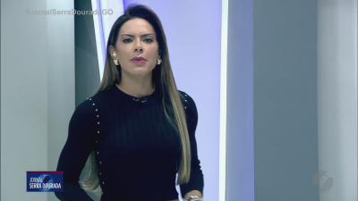 itemMotorista abre porta de carro estacionado e deixa motociclista ferido