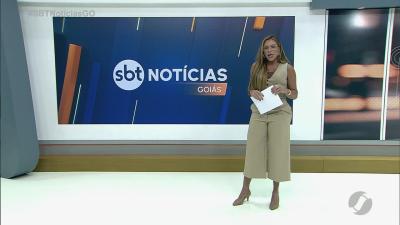 itemAcidente entre caminhão e carro mata três jovens em Aparecida de Goiânia