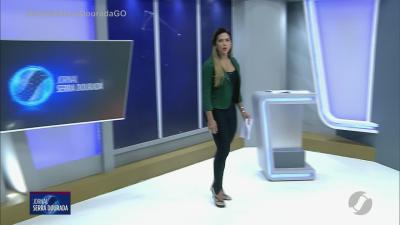 itemMosquito provoca acidnte em Morrinhos motorista bateu em poste