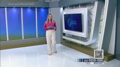 Suspeito de triplo homic&iacute;dio morre em confronto