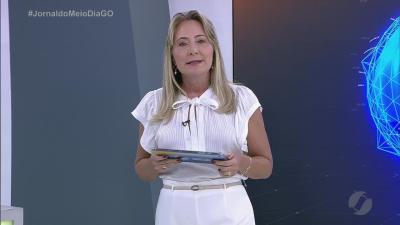 Motorista joga carro contra policiais durante persegui&ccedil;&atilde;o