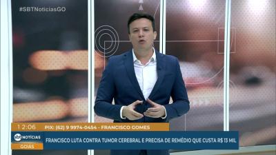 itemMoradores denunciam mato alto e risco de dengue na Vila Regina em Goiânia