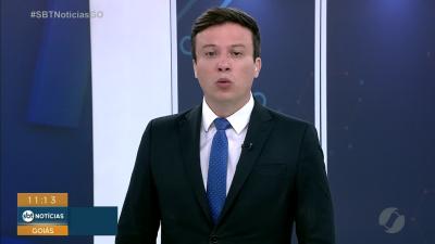 itemLadrão pula muro de cueca, invade casa e acaba preso