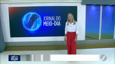 Idoso e mulher sobrevivem após queda de ponte