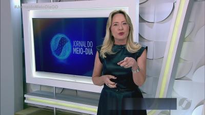 itemImóvel pega fogo pela terceira vez no Centro de Goiânia