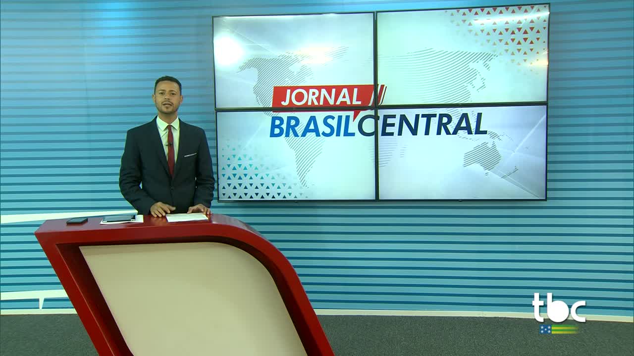 itemDaniel Vilela entrega Casas a custo Zero em Taguaral