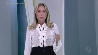 Mesmo com chuva, homem furta carro