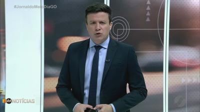 itemPM prende dois homens com malas cheias de drogas em ônibus