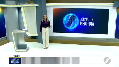 itemPolícia procura dupla qua assaltou supermercado em Jataí