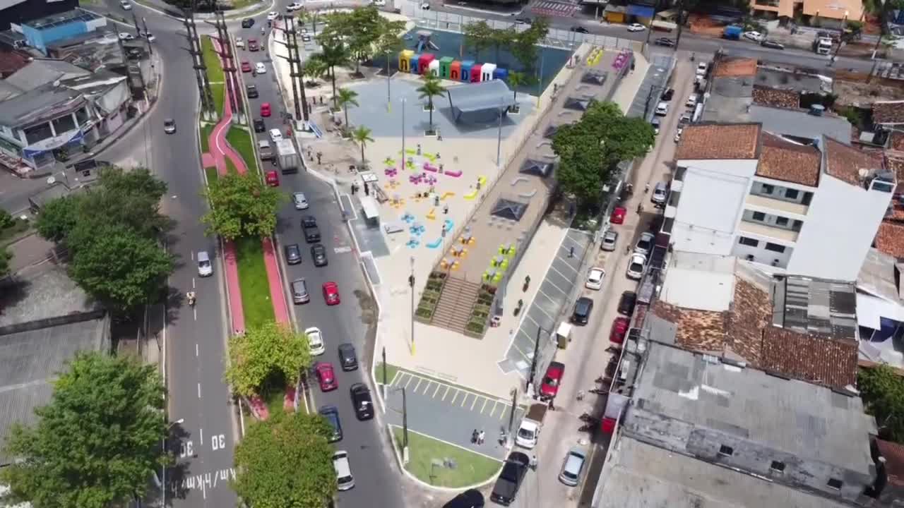 Grande inaugura&ccedil;&atilde;o da Pra&ccedil;a da B&iacute;blia