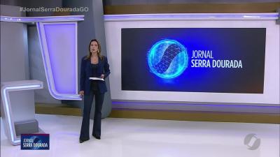 Engenheira do tr&aacute;fico, jovem &eacute; presa com maconha e crack em casa