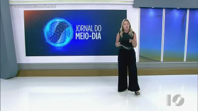 itemAdolescentes pegam carro escondido do pai e são apreendidos pela PM em Aparecida de Goiânia