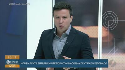 itemPessoas dormem na porta para conseguir atendimento no CRAS do Setor Garavelo em Aparecida de Goiânia