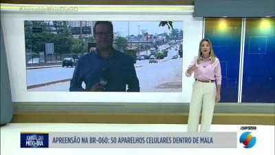 itemApreensão de 50 celulares dentro de mala na BR-060