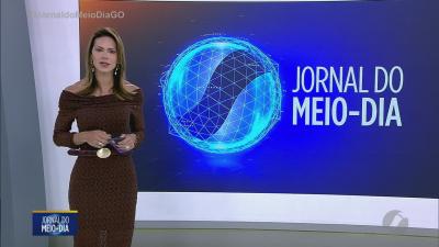 Humorista Ded&eacute; Santana recebe alta hospitalar e agradece carinho