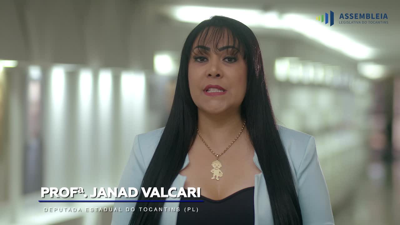 Professora Janad Valcari