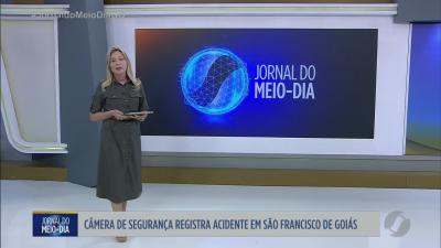 Homem ataca ex-mulher com machadinha em &Aacute;guas Lindas de Goi&aacute;s