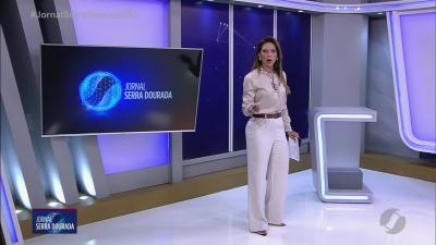 O inimigo mora ao lado traficante preso vendendo drogas perto de igreja e escola