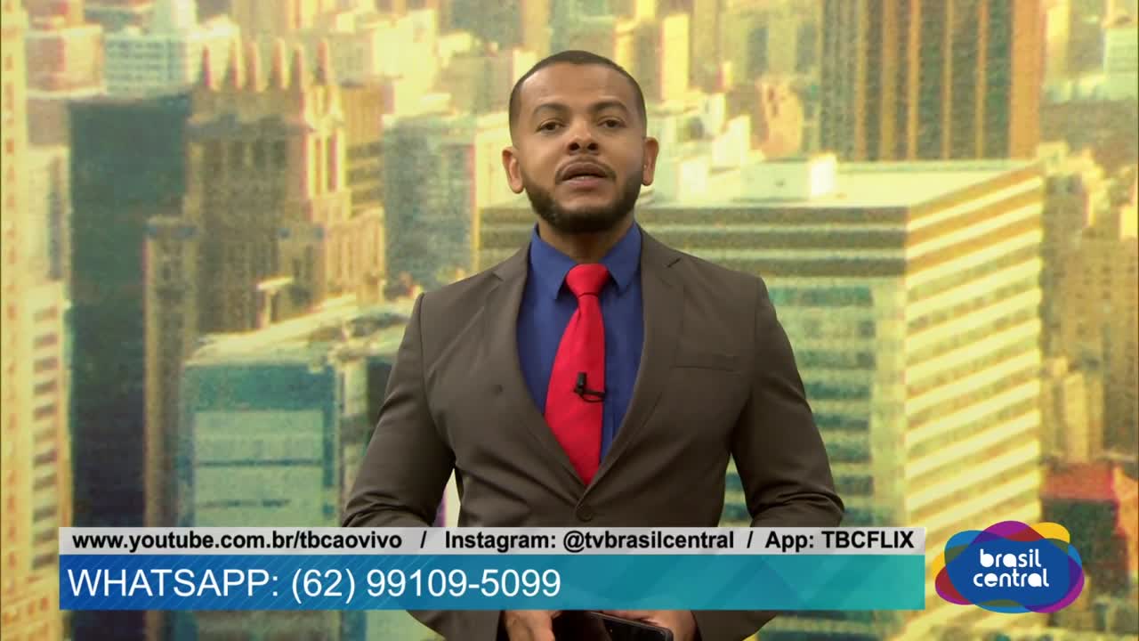 13 Salario impulsiona Comercio, mais perde força com dividas Recordes