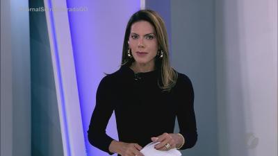 Pit bull ataca cachorro e causa p&acirc;nico em Goi&acirc;nia