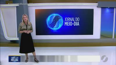 Caminh&atilde;o e carro despencam de ponte na BR-364 em Aparecida do Rio Doce