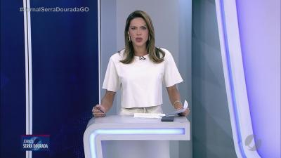 Pagou s&oacute; pelas balas, mas escondeu produtos de beleza na bolsa