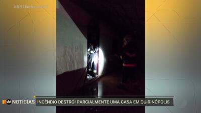 itemIncêndio em casa em Quirinópolis