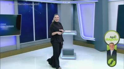 Imagens de vendedor de malancia sensa&ccedil;&atilde;o da internet &eacute; usada em golpes