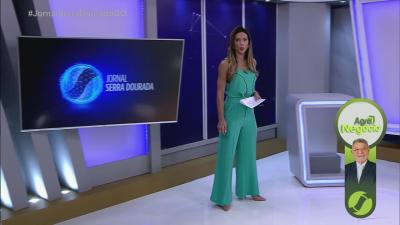 itemCarro coleciona R$ 90 mil em multas e foi apreendido, em Senador Canedo