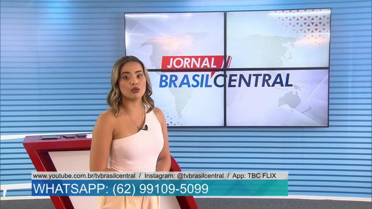 itemIncêndio destrói Loja de Pneus em Goiânia