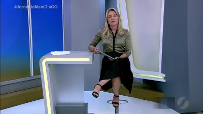 Conselheira busca fam&iacute;lia de mulher que vive nas ruas do Tocantins