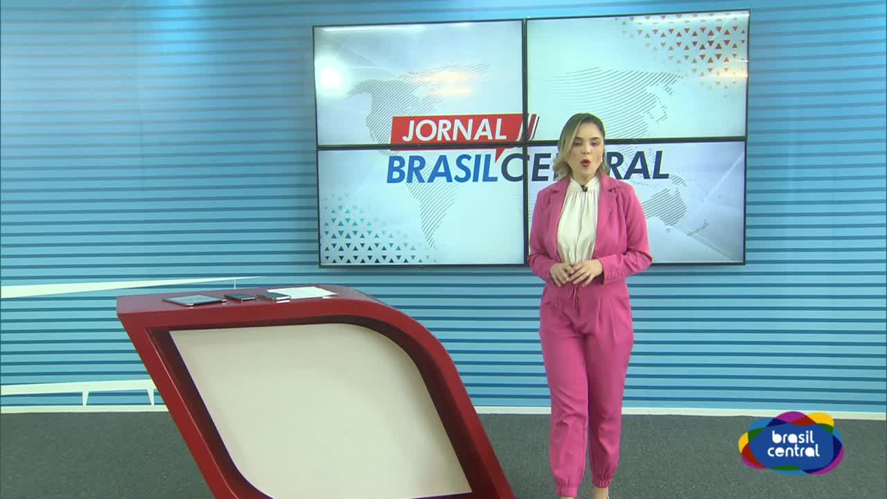itemGovernador Ronaldo Caiado promove Policiais Penais