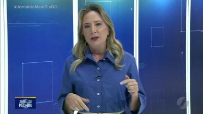 itemJovem pede cesta básica através do disque 190 da PM