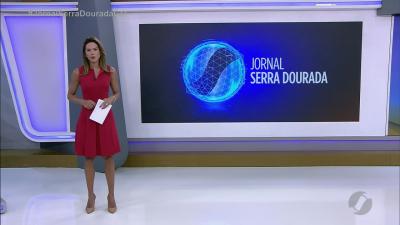 Carreta pega fogo e tr&acirc;nsito fica lento na GO-417