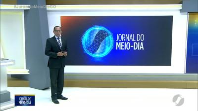 itemBombeiros fazem buscas por mulher que se afogou no Rio Araguaia