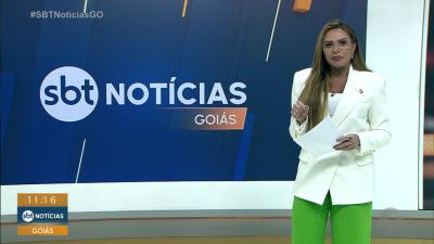 itemIncêndio em loja de pneus em Goiânia
