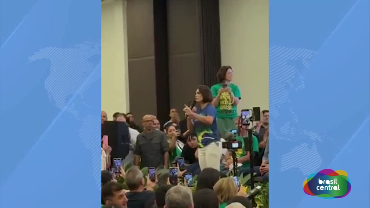 Filhos de Bolsonaro criticam Michele