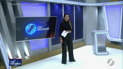 itemTrio vira sensação com dança junina em posto de Caldas Novas