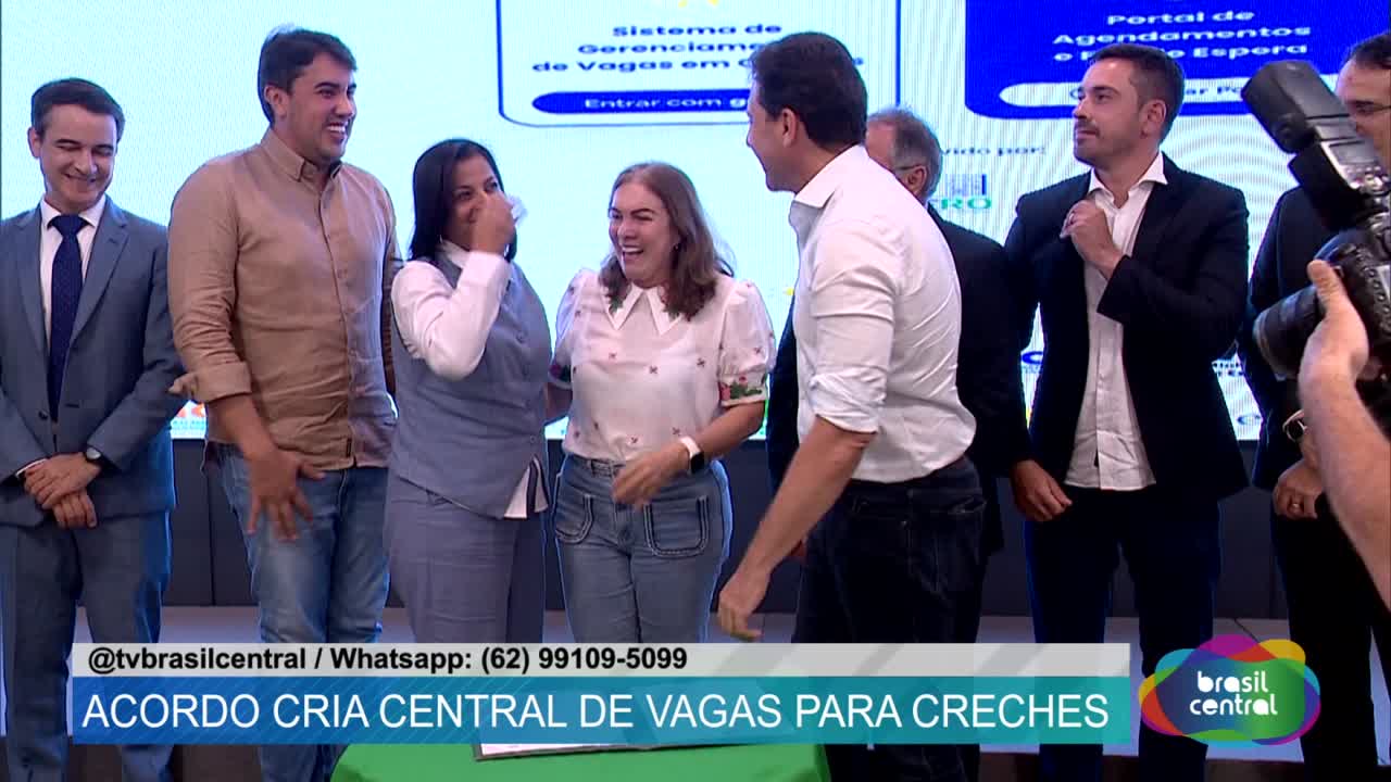 SEDUC passa Kits de Material e Livros a Munic&iacute;pios