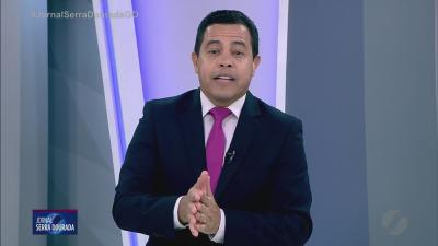 itemMorador usa jet-ski em rua alagada e vídeo viraliza em Planaltina de Goiás