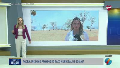 itemIncêndio próximo ao paço municipal de Goiânia