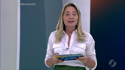 itemDescarte irregular de material de construção em Goiânia
