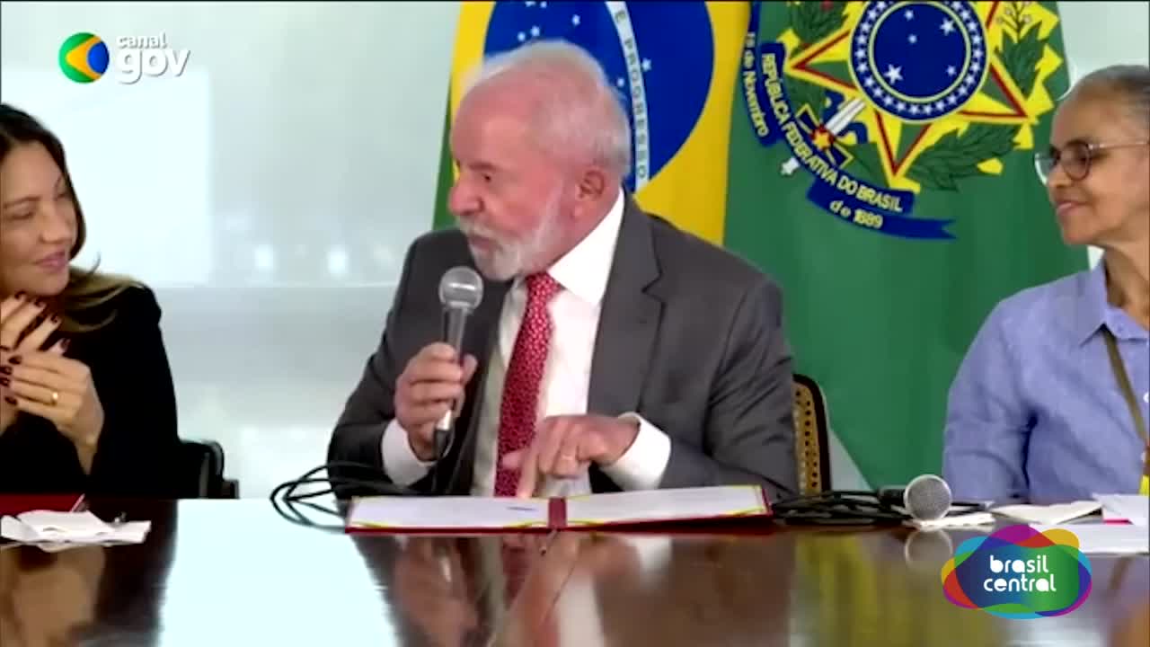 Lula reclama de Vazamento de Reunião com Ministros do STF.
