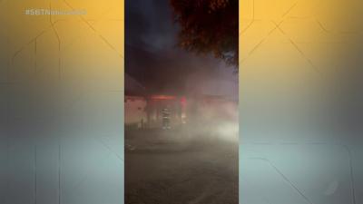 Incêndio em carro atinge casa em Luziânia