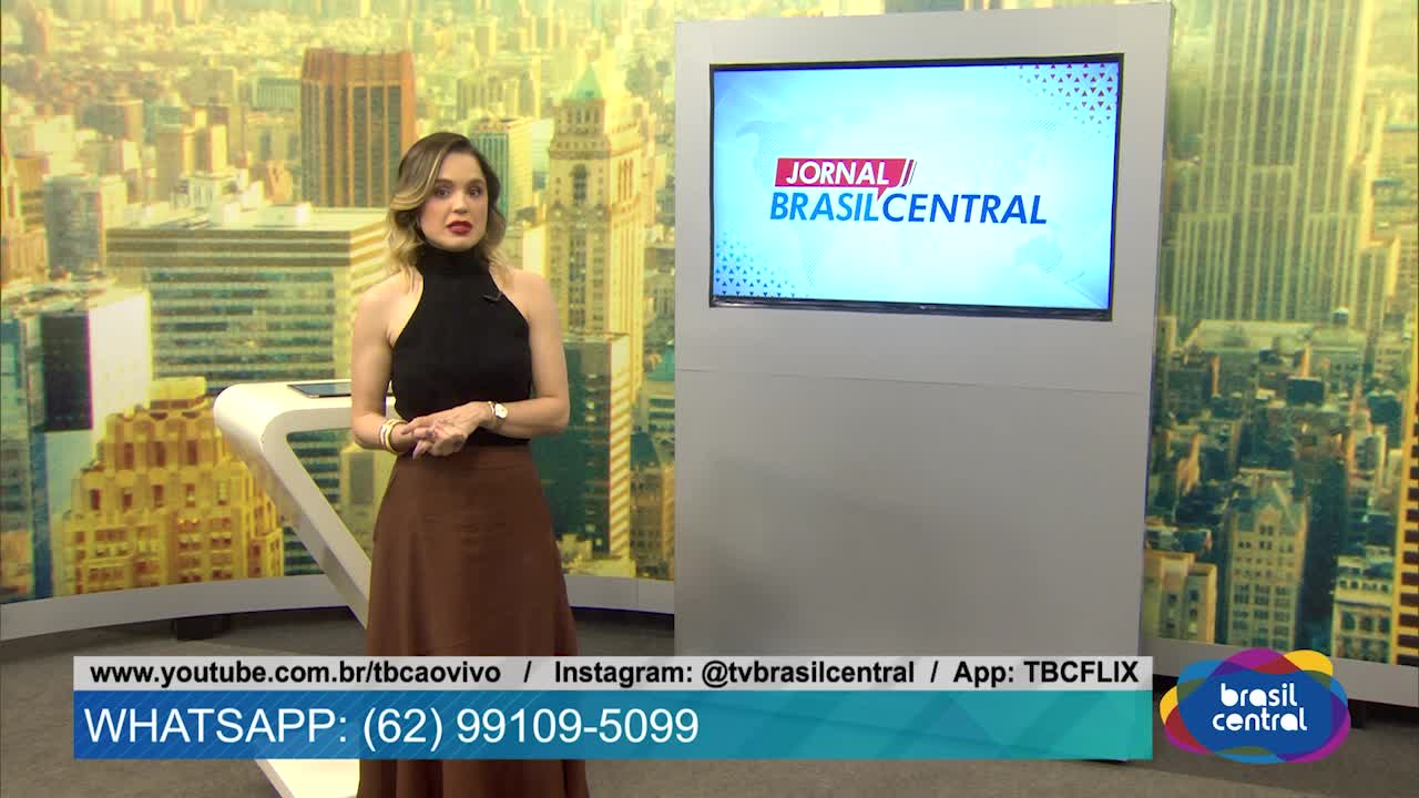 itemEscolas, Universidades e Prefeitura se unem no plantio de Arvores em Aparecida