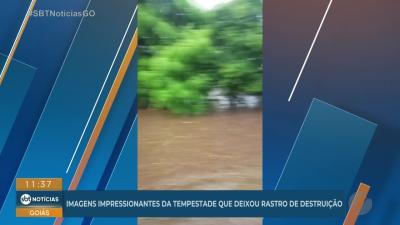 itemImagens da tempestade que deixou rastro de destruição em Goiânia