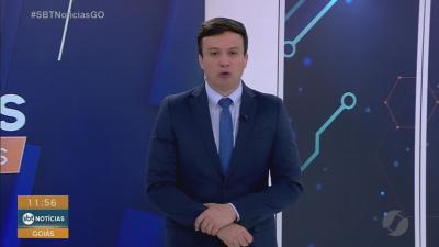 itemMoradores cobram retirada de árvore caída no Garavelo Park em Aparecida de Goiânia